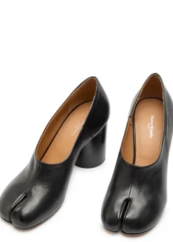 Tabi 80 grained leather pumps