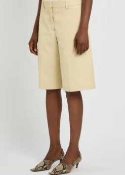 Tailored wide-leg Bermuda shorts