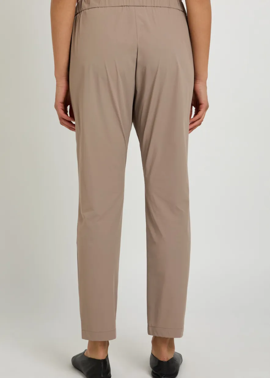Tapered-leg stretch-shell trousers