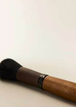 The Bronzer Brush