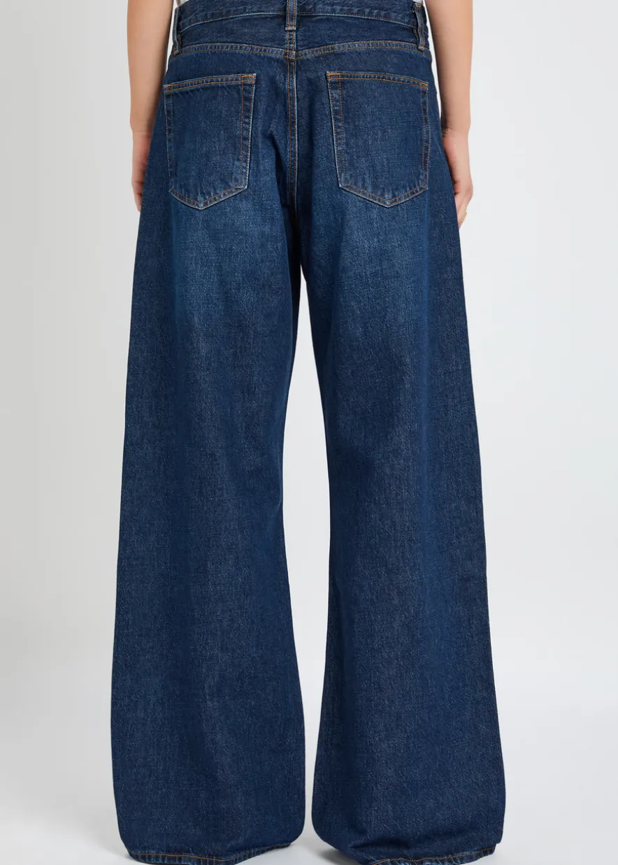 The Loose wide-leg jeans