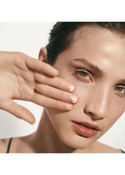 The Moisturizing Soft Cream 250ml