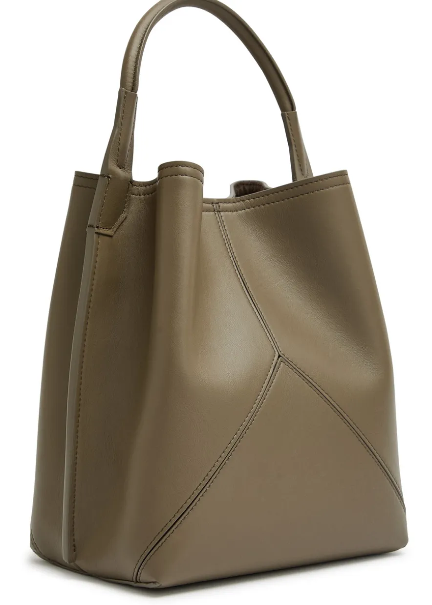 Victoria leather bucket bag