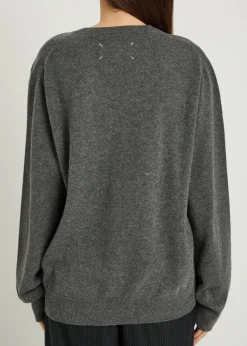 V-neck wool jumper