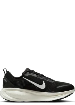 Vomero 18 sneakers