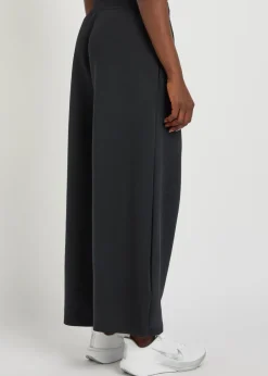 24.7 wide barrel-leg ImpossiblySoft jersey sweatpants