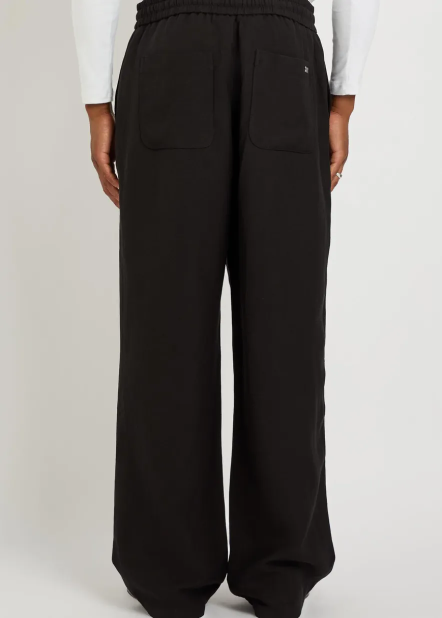 Wide-leg woven trousers