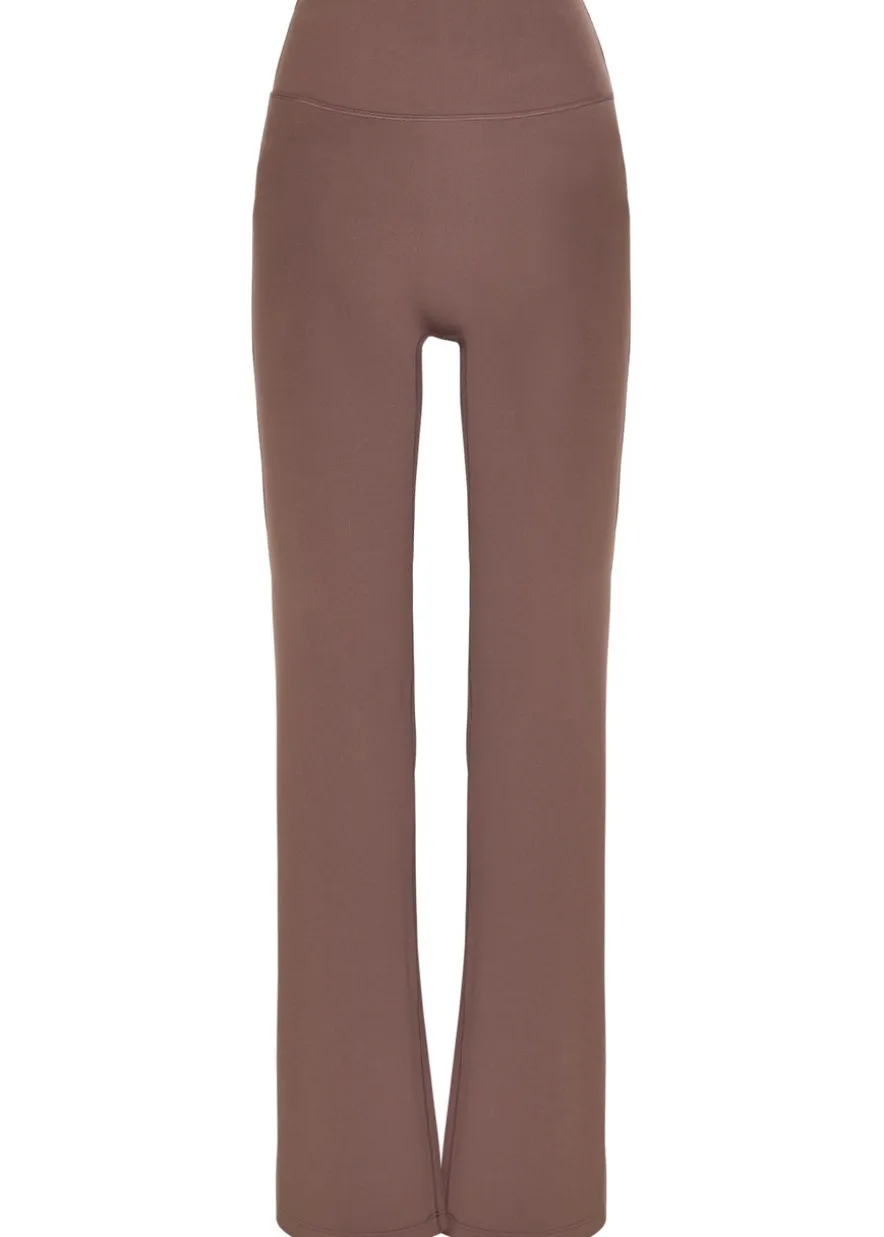 Zenvy flared-leg InfinaSoft leggings